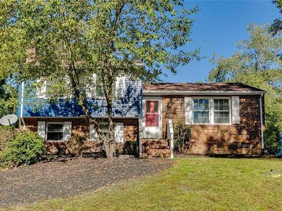 526 Wolfberry Rd, North Chesterfield, VA, 23236