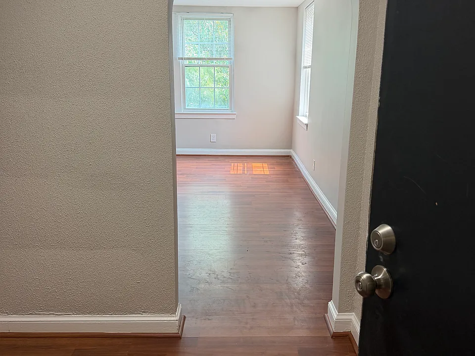 26 S Old Glebe Rd #302