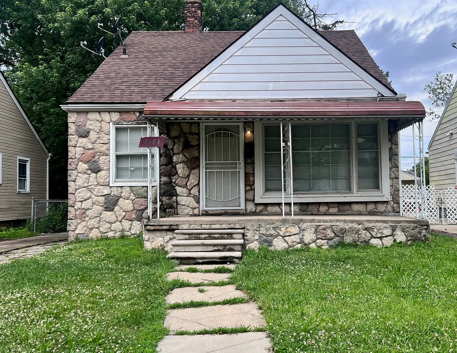 3 bed, 1200 sqft, $1,175 — Photo 1