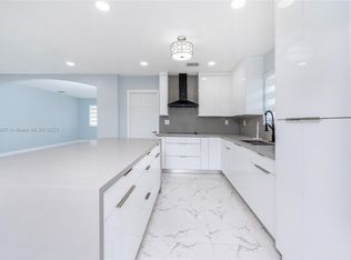 79 W 37th St, Hialeah, FL 33012