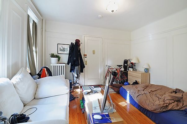 1st image of 49 Willow St APT 2C