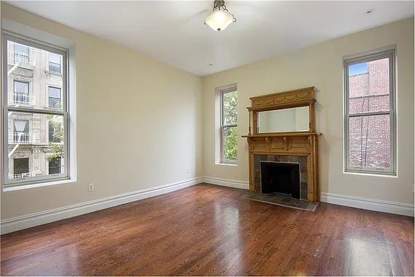 Rented by Mixon Grace | media 14