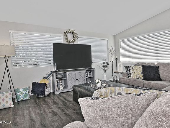 4th image of 111 S GREENFIELD Road #557
