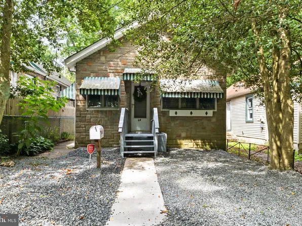 64 Albertson Ave, Clementon, NJ 08021