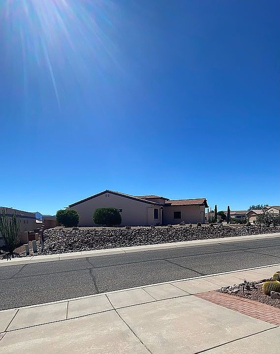 1st image of 889 W Via Santa Adela