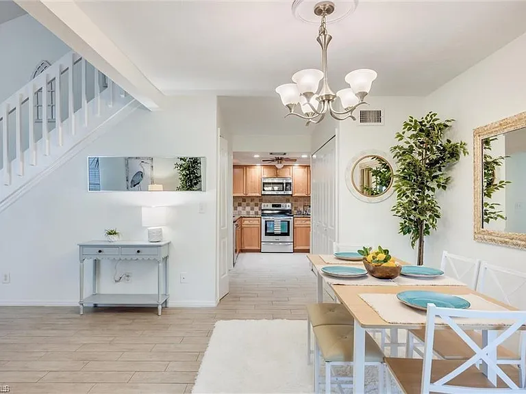 940 Augusta Blvd #D-939 — Photo 10