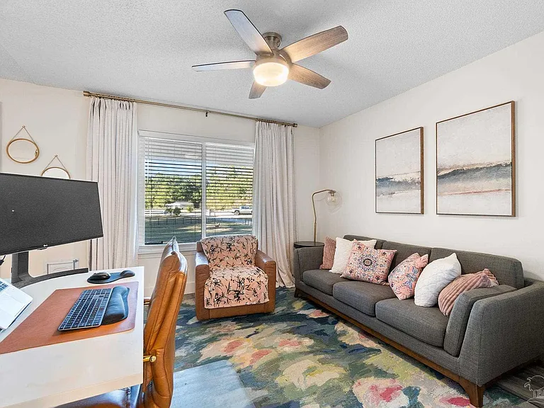 5276 Springdale Dr — Photo 13