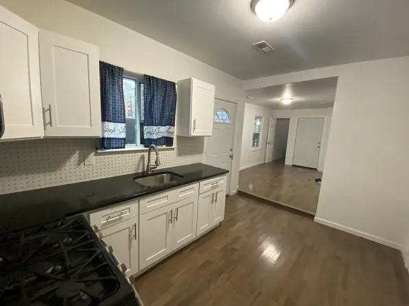 32 Dickerson St APT 1, Newark, NJ 07103