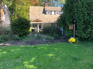 2639 S Belvoir Blvd, University Heights, OH 44118