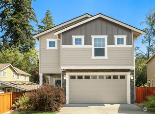 2104 147th Pl SW, Lynnwood, WA 98087