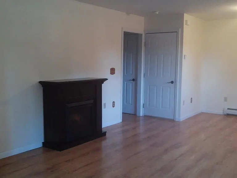 1 Cramer Rd #B — Photo 12