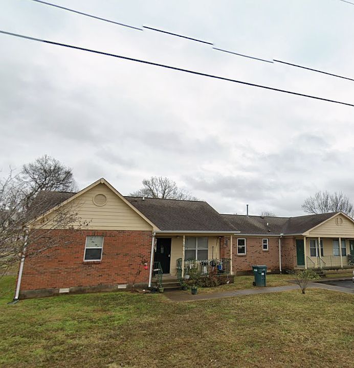 1st image of 15 Joseph St #15B