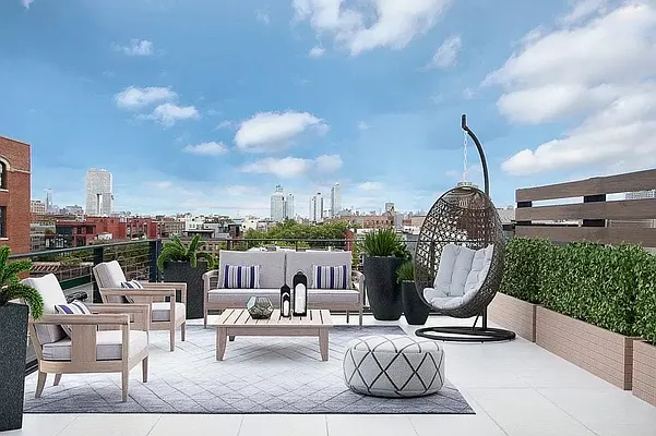 Sold by Brick&Mortar | media 23