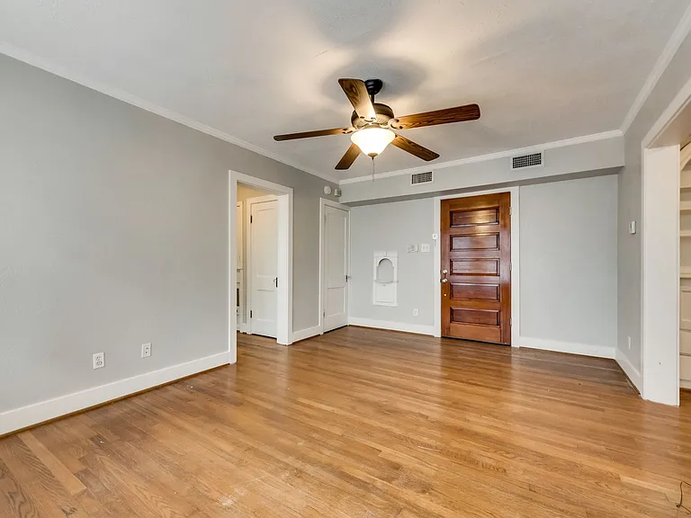 4928 Bryan — Photo 28