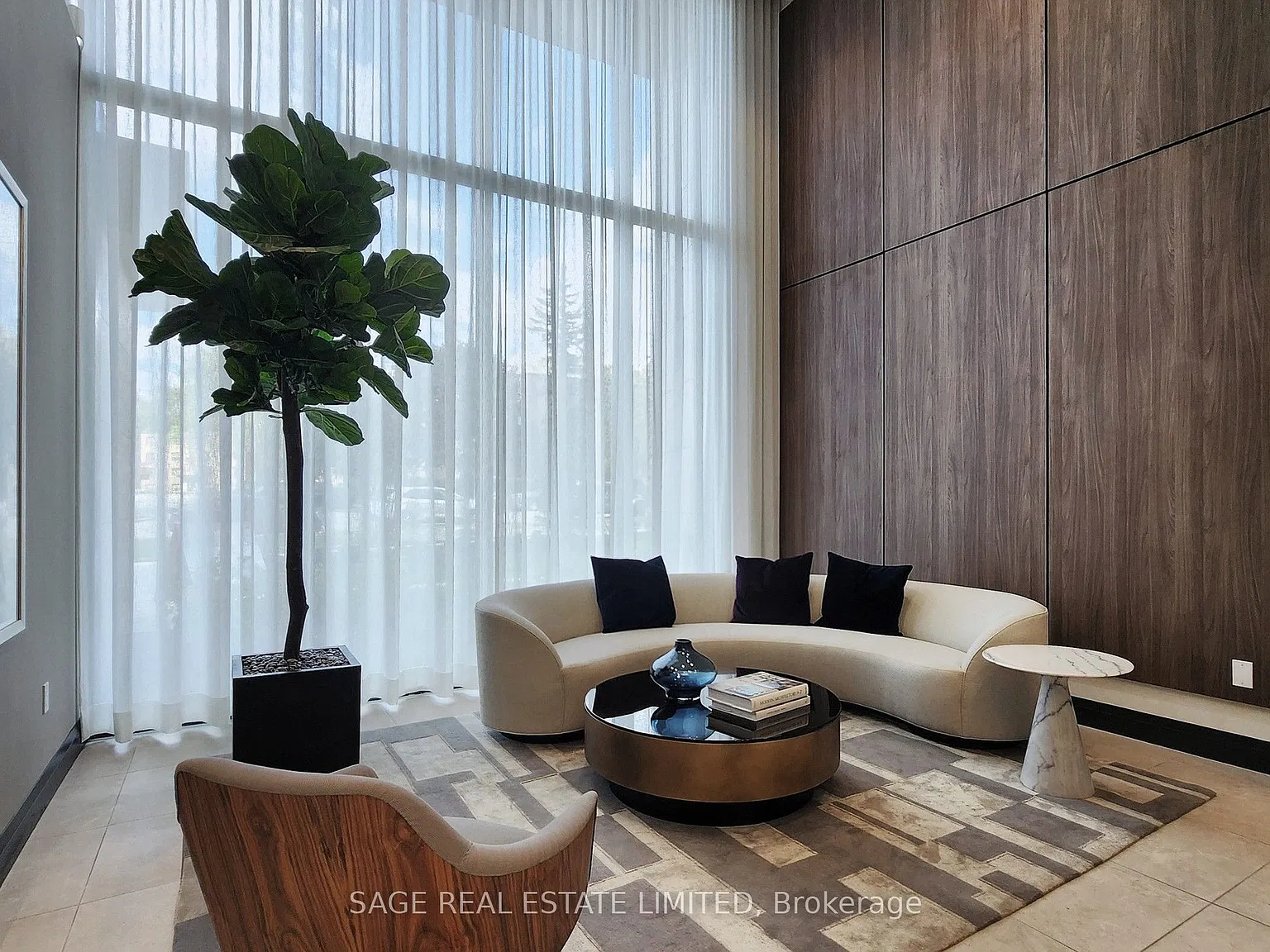 1 bed, $2,100 — Photo 2