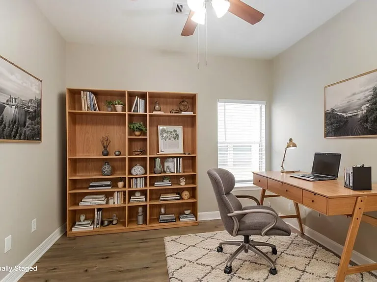 21620 Hackamore Ct — Photo 15