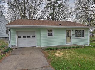 2353 E Hendrix St, Decatur, IL 62521