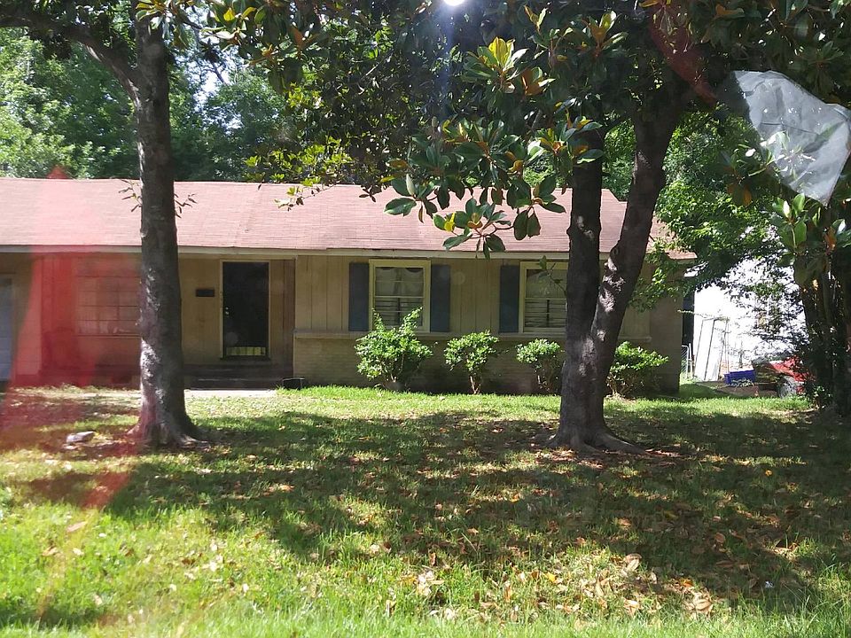 1st image of 548 Lawrence Rd