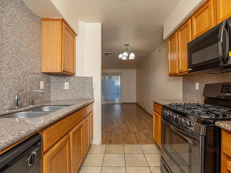 San Jose Villas — Photo 13