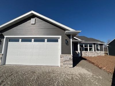1236 W Thorn Creek Dr, Hilbert, WI, 54129