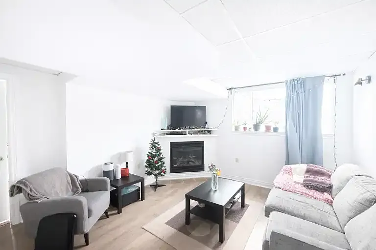 45 Linton St #2 — Photo 3