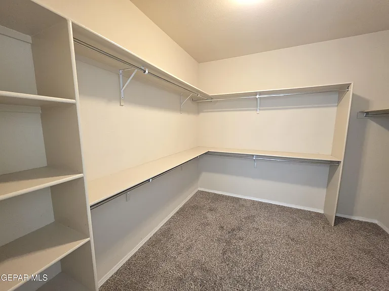 7517 Red Cedar Dr — Photo 12