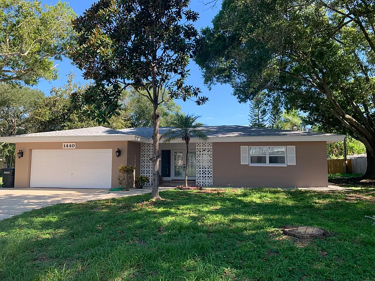 1440 Wilson Rd — Photo 3
