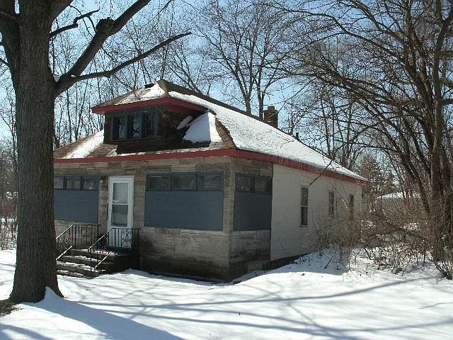 2nd image of 4380 Georgia St
