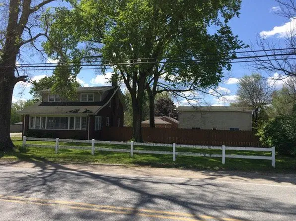 6300 N Clinton St, Terre Haute, IN 47805