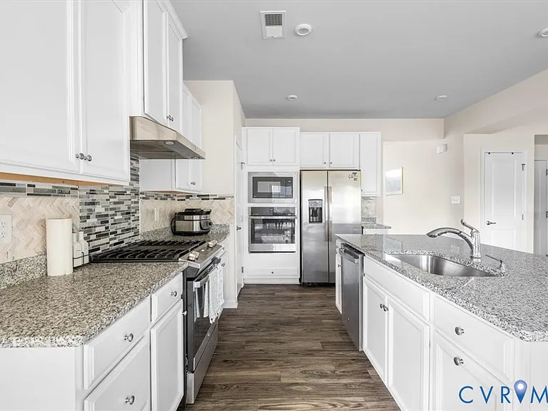13507 Enon — Photo 13