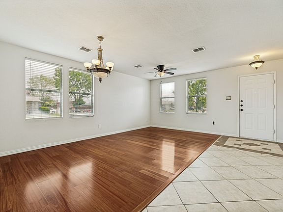 4th image of 1600 Wynfield Dr