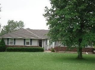28610 Woodland Rd, Paola, KS 66071