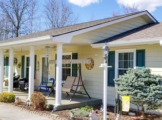 133 E Cumberland Ln, Speedwell, TN 37870