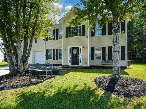 3756 Salem Chapel Dr, Lithonia, GA 30038