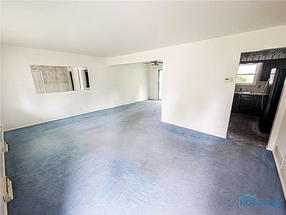 3rd image of 1006 Leonard Ct