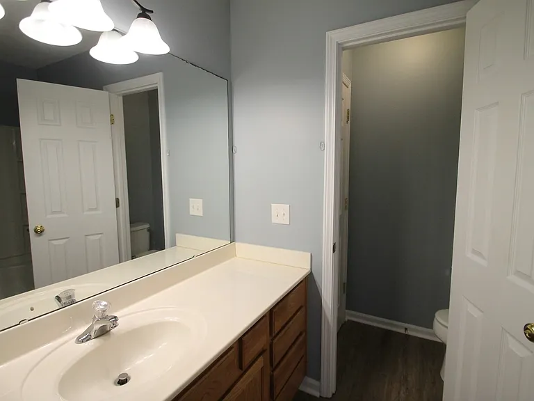 1364 Walnut Hill Dr — Photo 20