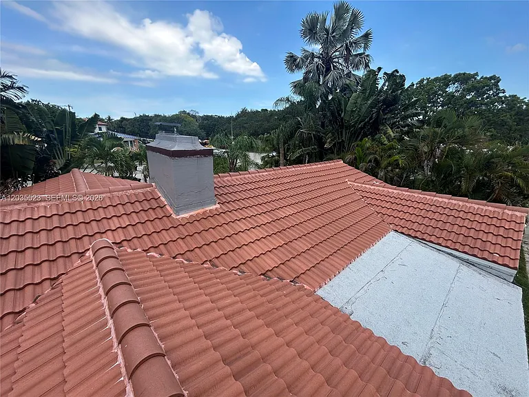 9600 N Miami Ave — Photo 25