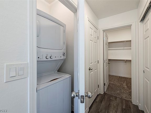 3rd image of 4140 Midnight Crest Ave