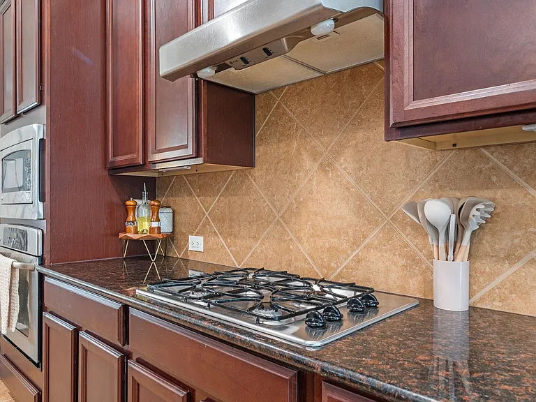 2153 Summit Mist Dr — Photo 16
