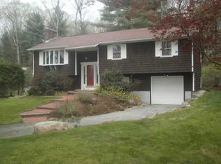 443 Log Rd, Smithfield, RI 02917