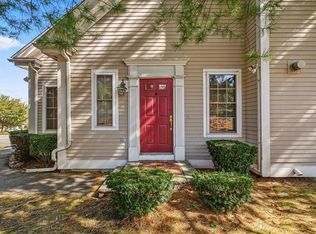 36 Cambridge Rd APT 1, Woburn, MA 01801