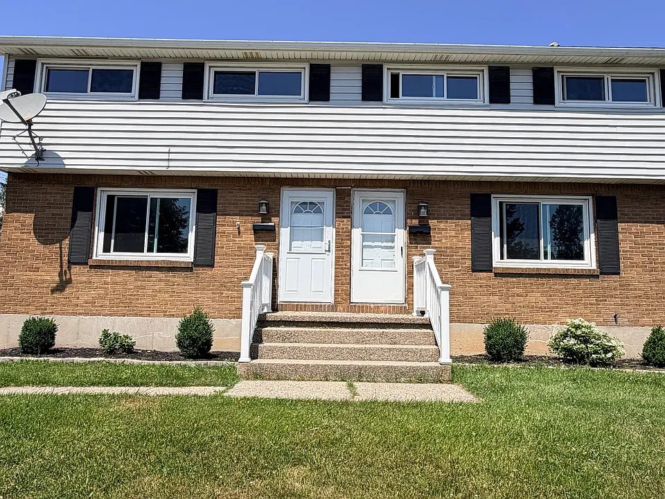 2836 George Urban Blvd #2