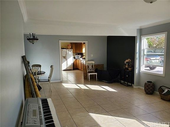 3rd image of 7508 Nestle Ave