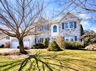 1560 Deer Path Rd, Easton, PA 18040