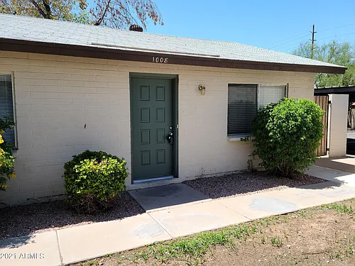 1008 W Malibu Dr Photo 1