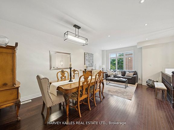4th image of 8777 Dufferin St #45