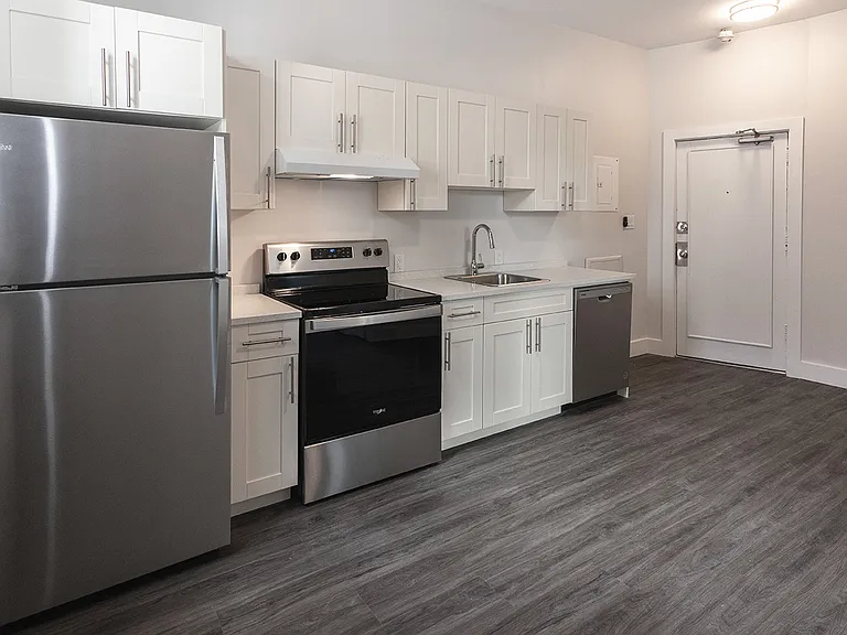 370 Stradbrook Ave #1 — Photo 23