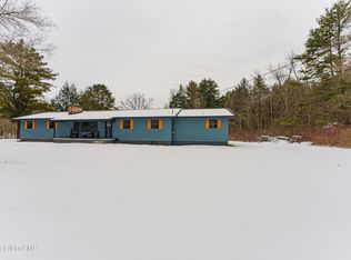 128 Paradise Point Rd, Mayfield, NY 12117