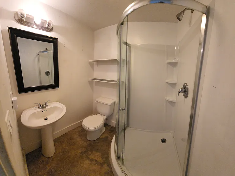 316 E Foothill Blvd — Photo 11