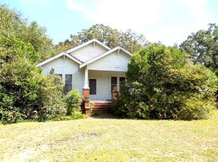 779 Bermuda St, Ozark, AL 36360
